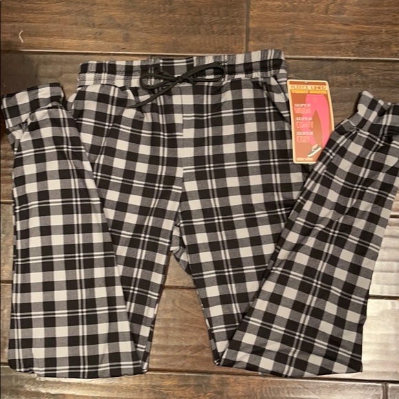 Nwot Yummy Jogger With Fleece Lined 
